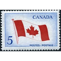 canada stamp 439i canadian flag 5 1965